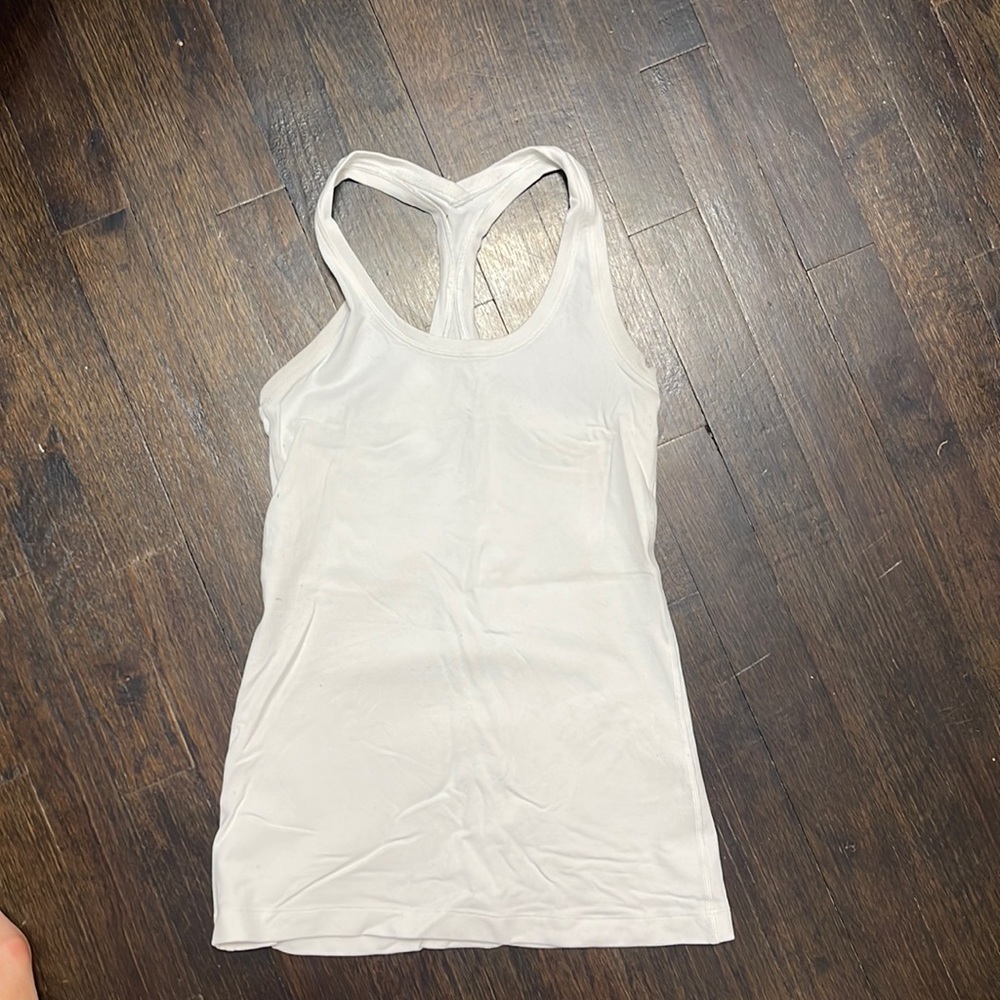 LULULEMON WORKOUT TOP